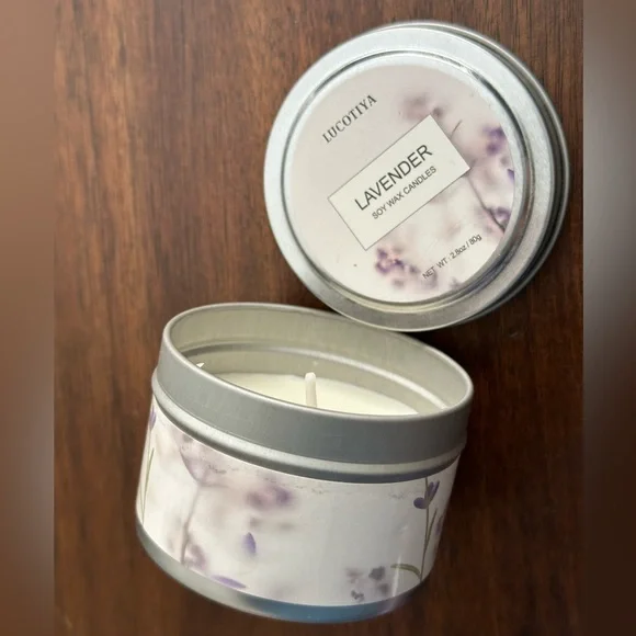 Lavender Soy Wax Candle - White and Silver - Picture 1 of 3